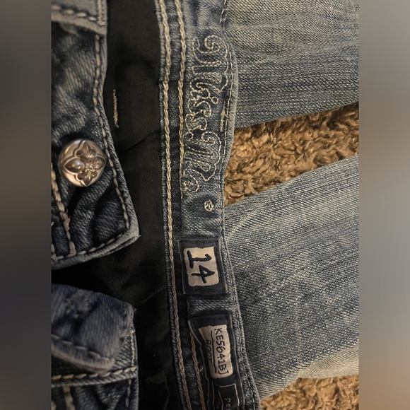 Miss Me Jeans - Picture 3 of 3